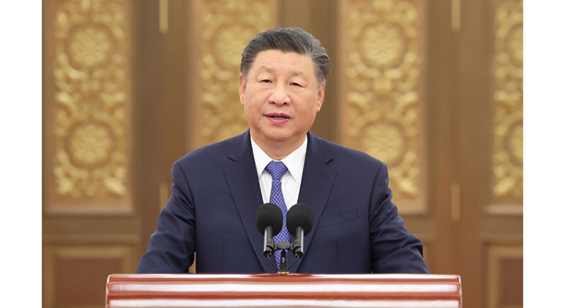 習(xí)近平接見探月工程嫦娥六號任務(wù)參研參試人員代表并參觀月球樣品和探月工程成果展覽